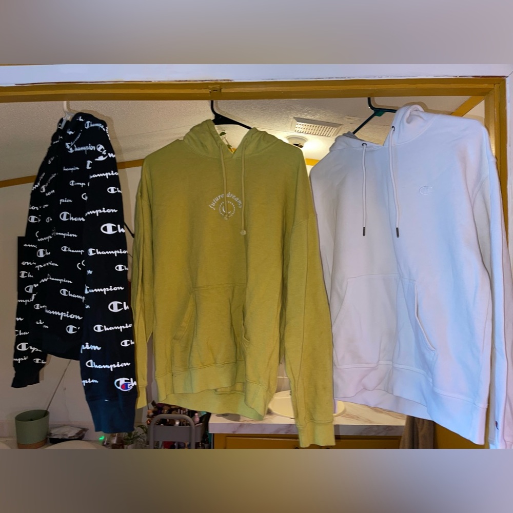 Woman’s hoodies